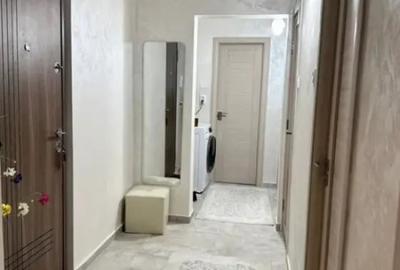 Apartament cu 4 camere decomandat în Scriitorilor
