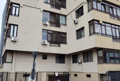 Apartament cu 4 camere decomandat în Domenii - 3
