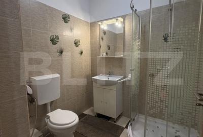 Apartament cu 3 camere decomandat în Dâmbul Rotund