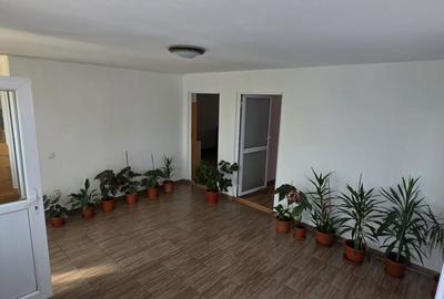 Casă cu 5 camere cu Teren 176 Mp în Tudor Vladimirescu - 5