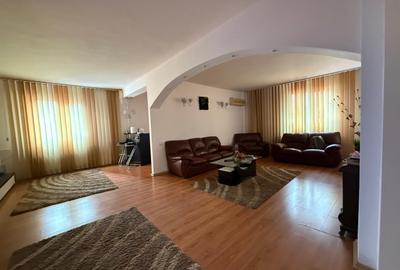 Casă individuală cu 30 camere cu Canalizare în Colentina - 4