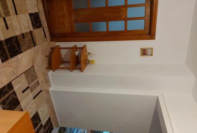 Apartament cu 3 camere decomandat în Complex Studențesc - 2