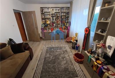 Apartament cu 2 camere decomandat în Zorilor - 9