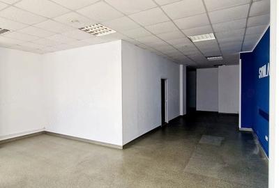 Spațiu comercial, de 70 mp, în Central