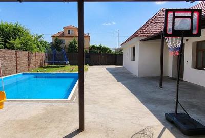 Casă cu Teren 432 Mp în Plopi