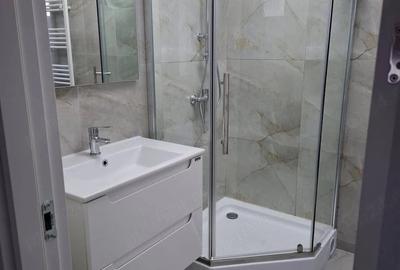Apartament cu 2 camere decomandat în Torontalului