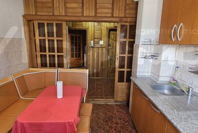 Apartament cu 3 camere decomandat în Central - 4