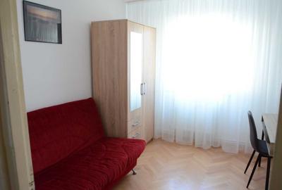 Apartament cu 4 camere decomandat în Dosu Bricii