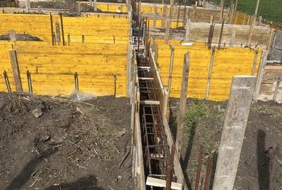 Casă cu 4 camere cu Teren 150 Mp în Central - 8