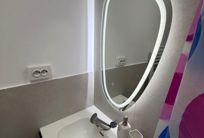 Garsonieră decomandată în Central
