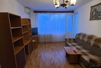 Apartament cu 2 camere decomandat în Tineretului