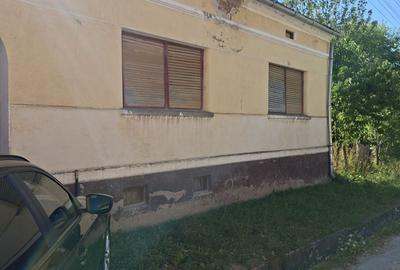 Casă cu 3 camere în Vaidei
