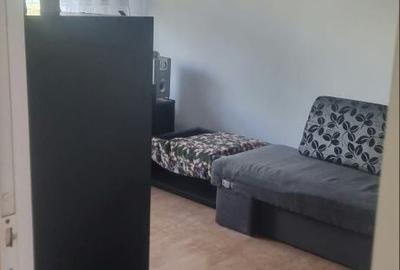 Apartament cu 3 camere decomandat în Orizont