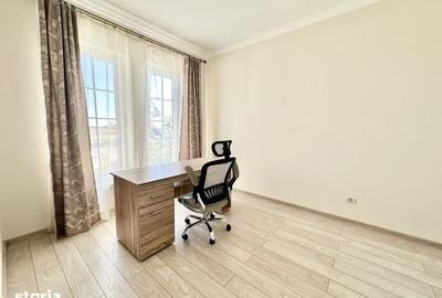 Casă cu 4 camere cu Teren 325 Mp în Moșnița Nouă