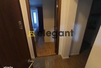 Apartament cu 3 camere decomandat în Calea București