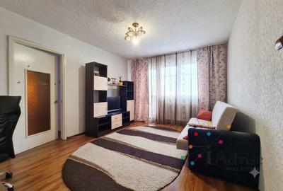 Apartament cu 2 camere semidecomandat în Astra