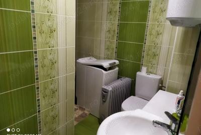Apartament cu 4 camere decomandat în Est - 1