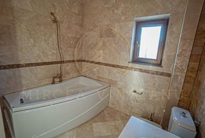 Casă individuală cu 10 camere cu Canalizare în Palazu Mare - 58
