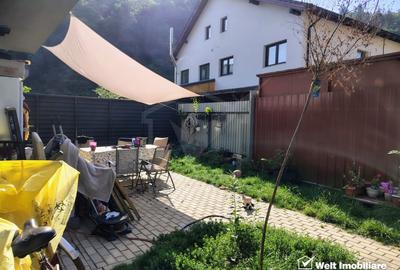 Duplex cu 3 camere cu Canalizare în Tăuți - 4