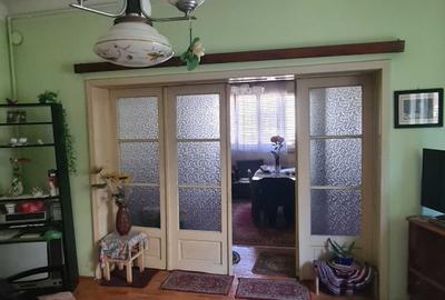 Casă cu 4 camere în Central - 5