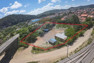 Teren Construcții intravilan de 3297 mp, în Nord - 2
