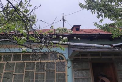 Casă cu 2 camere în Ștefănești