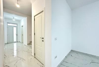 Duplex cu 5 camere cu Canalizare în Dumbrăvița - 11