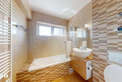 Apartament cu 3 camere decomandat în Vasile Aaron