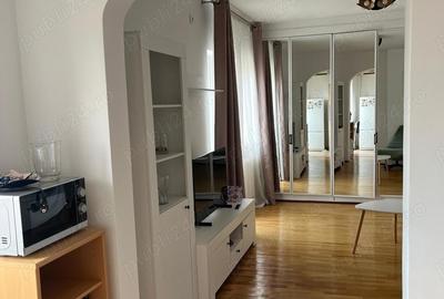 Apartament cu 2 camere decomandat în Cotroceni