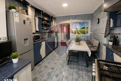 Apartament cu 4 camere în Central
