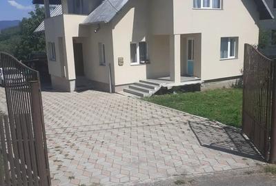Casă cu 3 camere în Valea Mare - 8