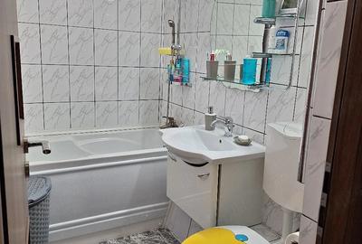 Apartament cu 2 camere decomandat în Decebal - 1