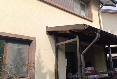 Casă cu 5 camere cu Teren 200 Mp în Central
