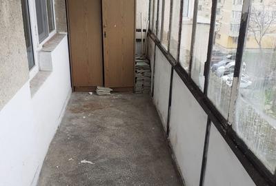 Apartament cu 3 camere decomandat în Dacia - 6