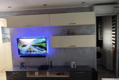 Apartament cu 2 camere semidecomandat în Obor