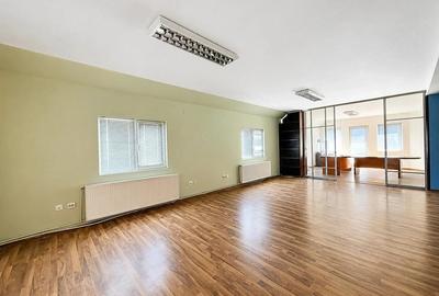 Spațiu comercial, de 180 mp, în Florești