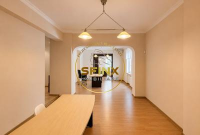 Apartament cu 6 camere circular în Victoriei