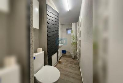 Apartament cu 3 camere semidecomandat în Micro III - 5