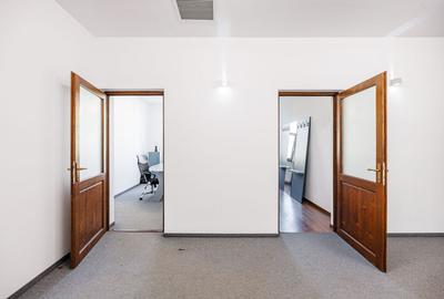 Apartament cu 7 camere semidecomandat în Ultracentral - 5