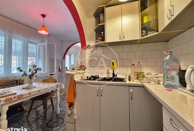Casă cu 7 camere cu Teren 552 Mp în Sânmartin - 16