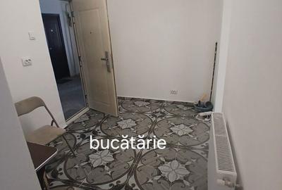 Garsonieră decomandată în Central - 1