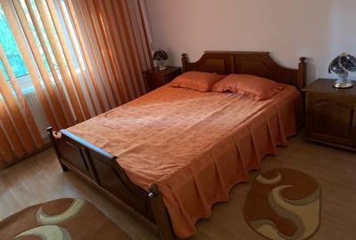 Apartament cu 3 camere decomandat în Central - 8