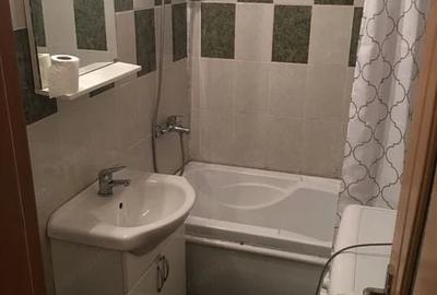 Garsonieră decomandată în Andronache