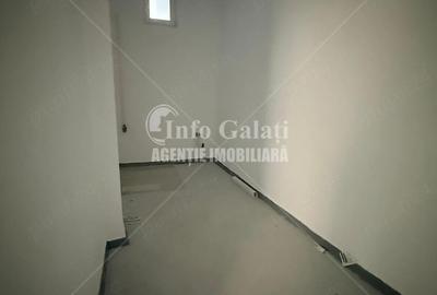 Spațiu comercial, de 264 mp, în Central - 4