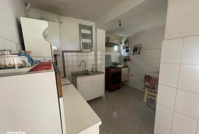 Casă cu 4 camere în Șimnicu de Jos - 7