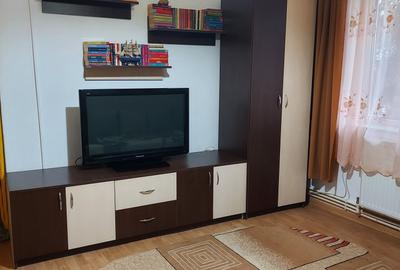 Apartament cu 2 camere semidecomandat în Exterior Vest - 1