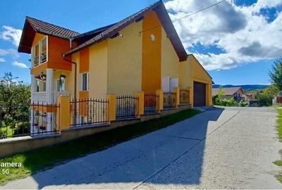 Casă cu Teren 3100 Mp în Bujoreni