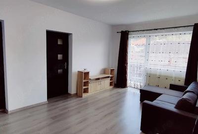Apartament cu 2 camere decomandat în Crișeni