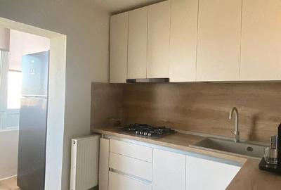 Apartament cu 3 camere decomandat în Sânmartin - 5
