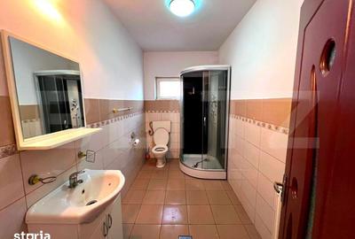 Casă cu 7 camere cu Teren 1342 Mp în Central - 6